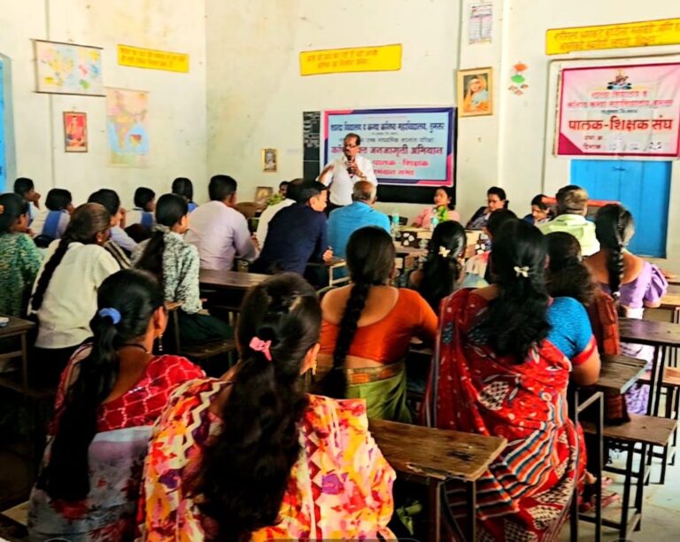 कॉपीमुक्त अभियानामुळे विद्यार्थ्यांचे भवितव्य उज्वल होणार :- प्राचार्य – राहुल डोंगरे