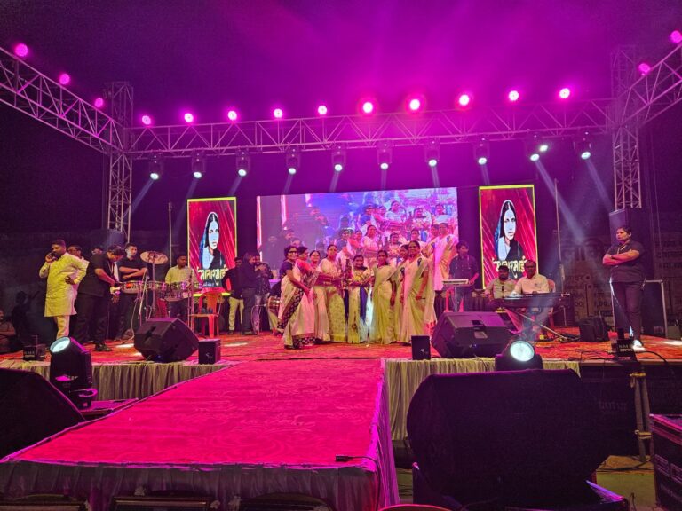 तुमसरमध्ये भीमसंगीताचा जल्लोष! भीमकन्या कडूबाई खरात यांच्या गाण्यांनी रसिक मंत्रमुग्ध 