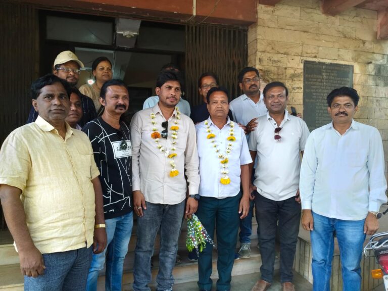 जिल्हा सुशिक्षित बेरोजगार संघाची निवडणूक पार पडली अध्यक्ष संजय मते तर उपाध्यक्ष मल्लेवार यांची अविरोध निवड