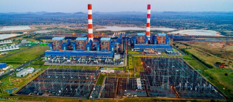 अदानी पाॅवर प्लांट मध्ये एका कामगाराचा मृत्यू