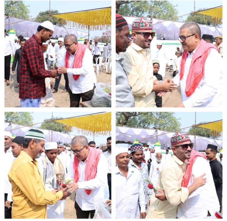 तुमसर ईदगाह येथे उपस्थित राहून मुस्लिम बांधवांना ईदच्या शुभेच्छा दिल्या आ.राजू कारेमोरे “यासीन छवारे नी मानले आभार”