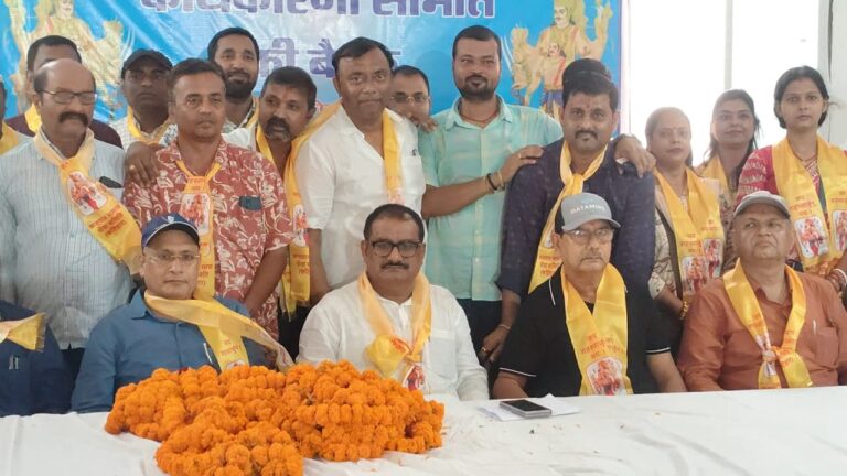 राष्ट्रीय अध्यक्ष राजीव कुमार जायसवाल का भव्य स्वागत अभिनन्दन किया गया