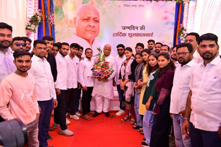 पूर्व विधायक गोपालदास अग्रवाल के जन्मदिन पर शुभचिंतकों ने दी अनंत शुभकामनाएं-बधाईयां