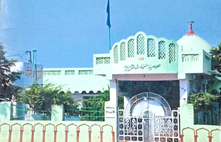 ८ ला कामठी येथे तीन दिवसीय सालाना ऊर्स 