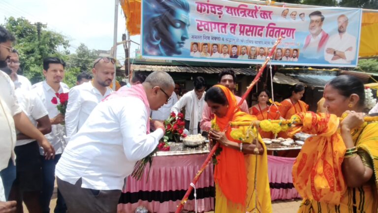 तुमसरमध्ये पारंपरिक कावड यात्रेला उत्साही प्रतिसाद; आ. राजू भाऊ कारेमोरे यांची उपस्थिती..