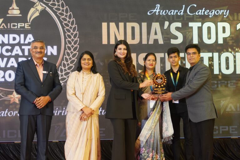 शैक्षणिक क्षेत्रातील मानाचा मुकुट – गुडलक कम्प्यूटर क्लासेसला राष्ट्रीय गौरव