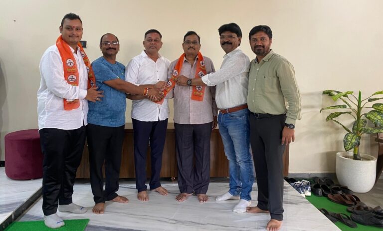 माजी नगराध्यक्ष बाबू बागडे यांचा शिवसेनेत प्रवेश